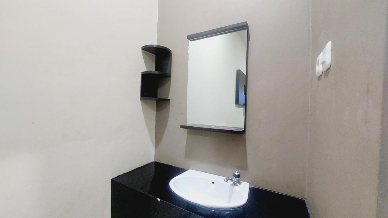 Sasando Residence Kupang Kupang  Exterior foto